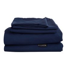 Combo de Sábanas Queen Size Softy Azul Marino con Almohada One Dicasa y Cubre Colchón Supreme de Spring Air