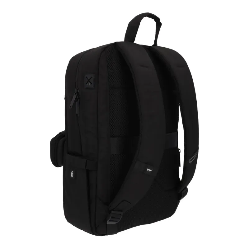 backpack_airpack_negra_reverso_inclinado