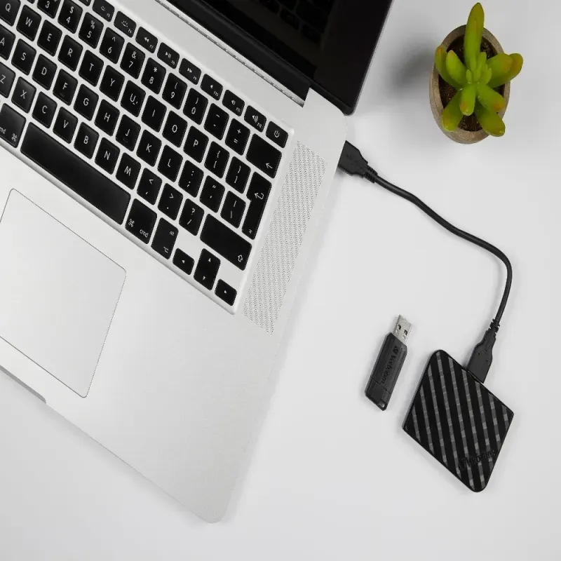 memoria_flash_usb_verbatim_pinstripe_128_gb_negra